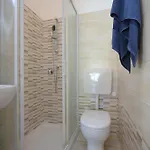 Rosina ביביונה